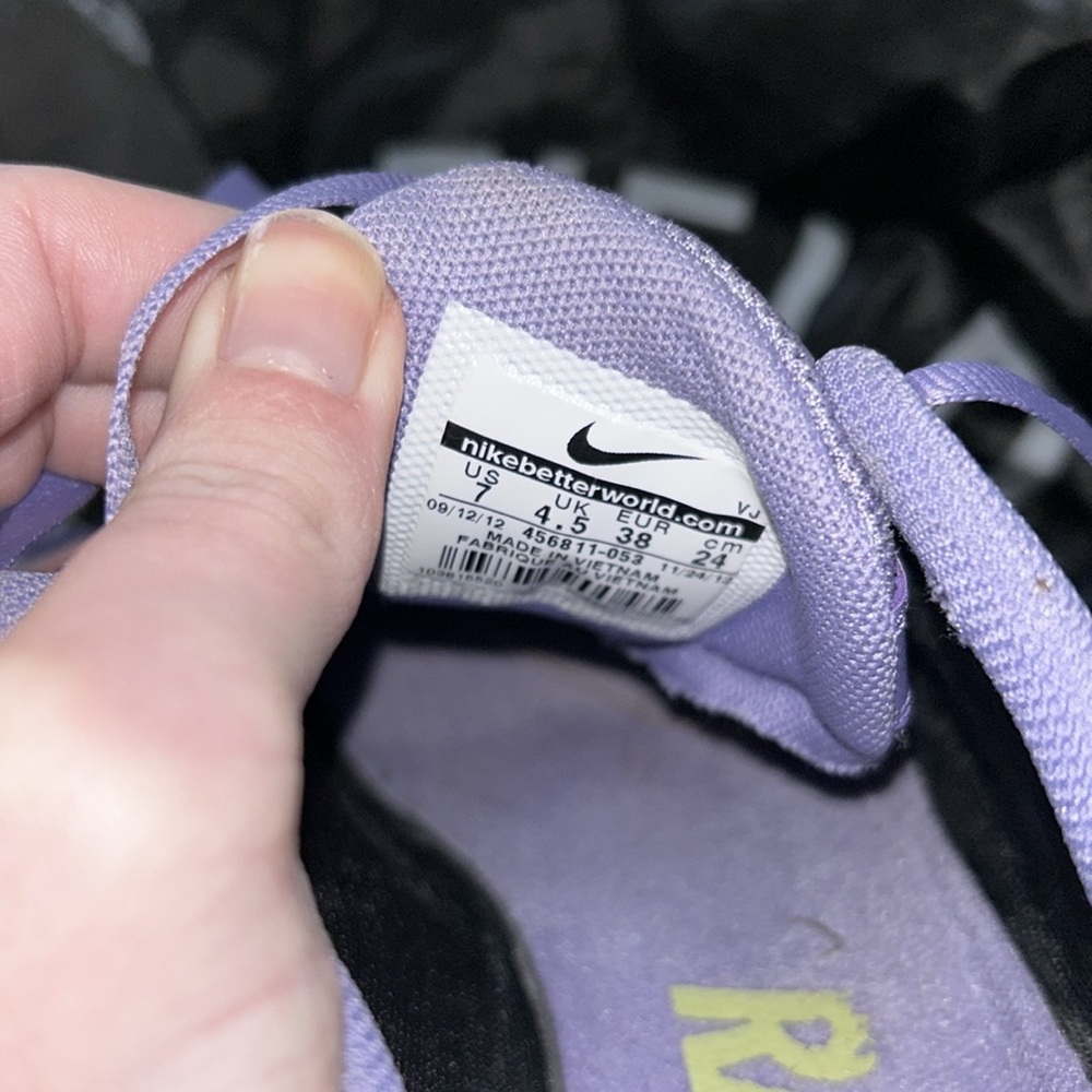 Nike Track Spikes - Picture 4 of 5